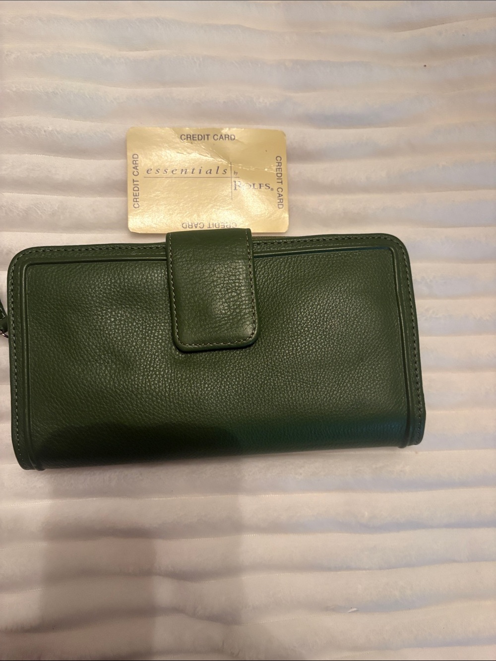Rolfs Green Leather Snap Wallet